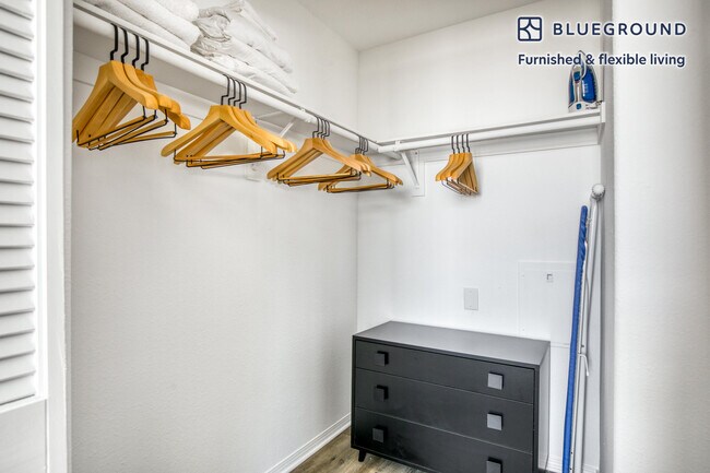 Building Photo - 2820 Sawtelle Blvd