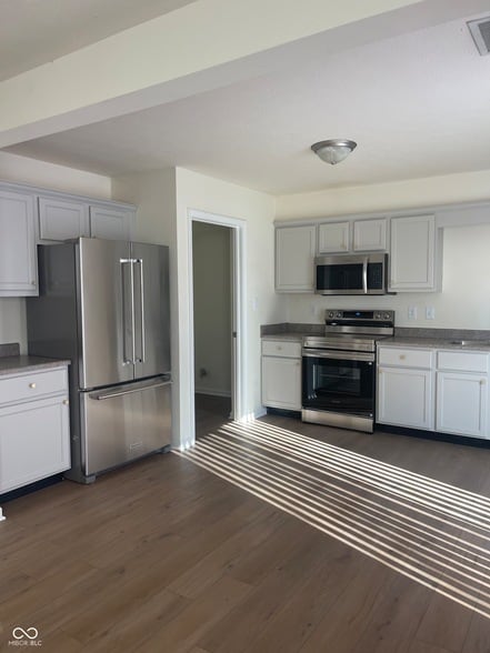 Building Photo - 1051 Taurus Ct