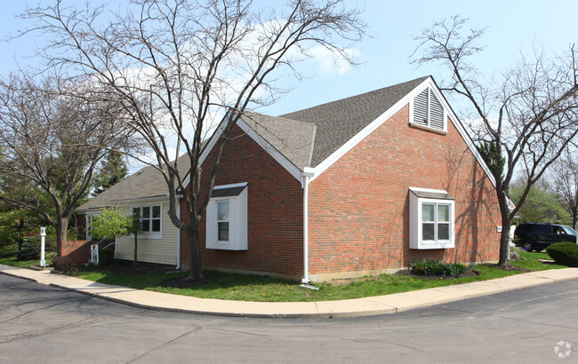 Building Photo - Horizons Apartments