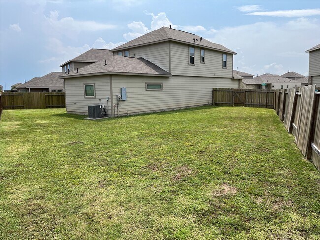 Building Photo - 13303 Ardery Meadow Dr