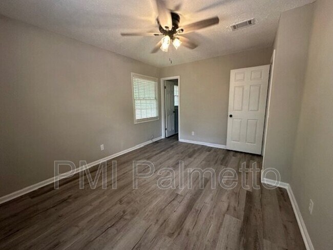 Building Photo - 277 Piney Grove Rd