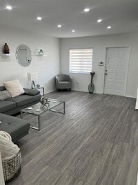 Building Photo - 5932 SW 162nd Ct