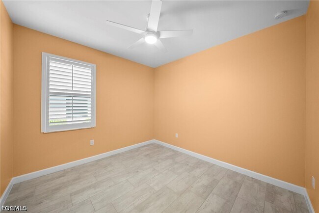 Building Photo - 11412 Canopy Loop