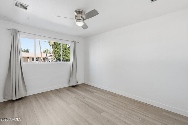 Building Photo - 7921 E Willetta St