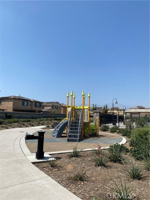 Building Photo - 11067 Longfield Ln