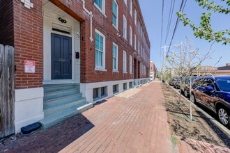 Building Photo - 1709a S 9th St