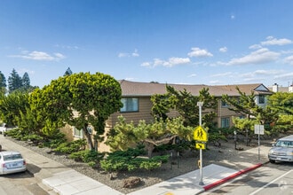 Building Photo - 693 Estudillo Ave