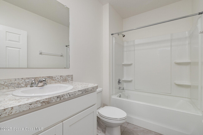 Building Photo - 6714 Topaz Dr
