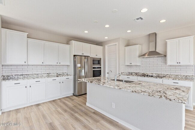 Building Photo - 25584 S 230th St