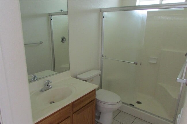 Building Photo - 432 Harbor Dr