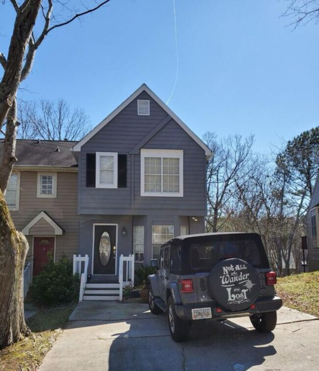 Primary Photo - 5040 Laurel Bridge Dr SE