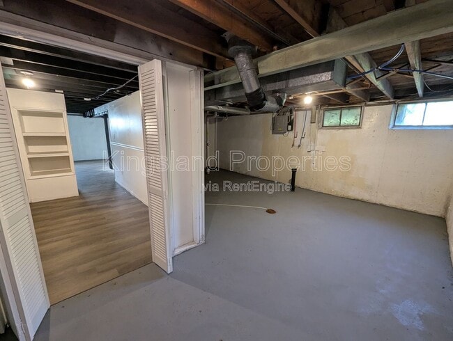 Building Photo - 1009 Bliss Dr