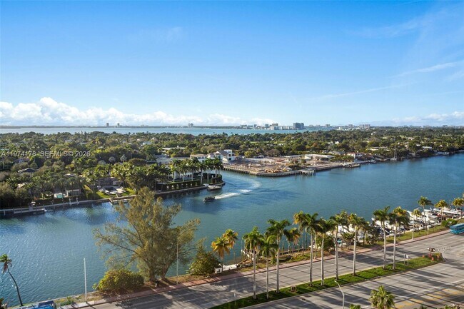 Building Photo - 4925 Collins Ave