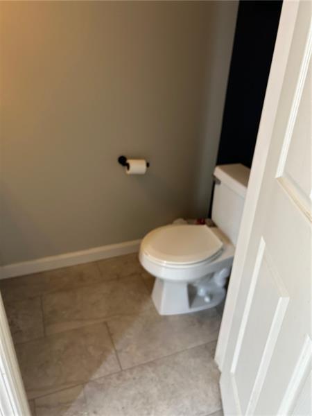 Building Photo - 4 Hemingway St