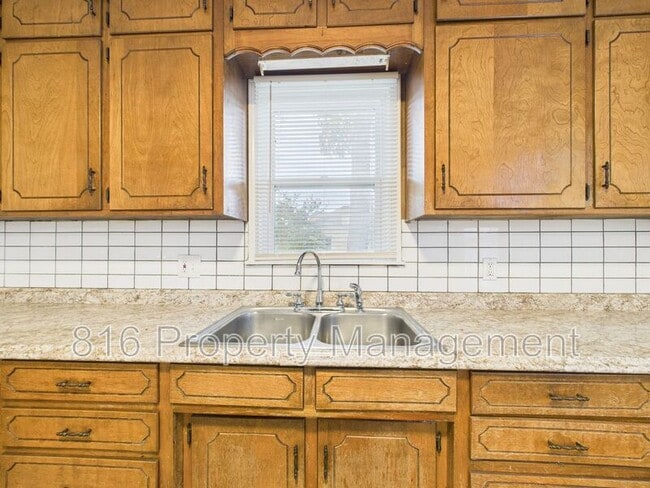 Building Photo - 3469 N 27th St