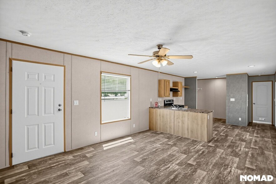 Building Photo - 15833 Co Rd 1030