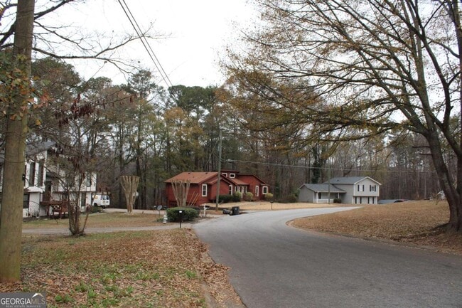 Building Photo - 135 Omega Dr