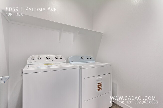 Building Photo - 8059 E Paloma Ave