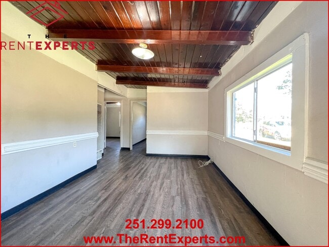 Building Photo - 226 Hildersheim Dr