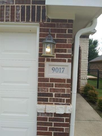 Building Photo - 9017 Racquet Club Dr