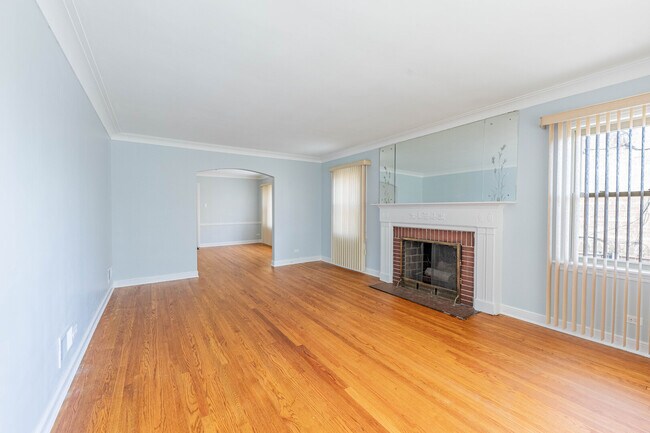 Building Photo - 7920 S Winchester Ave