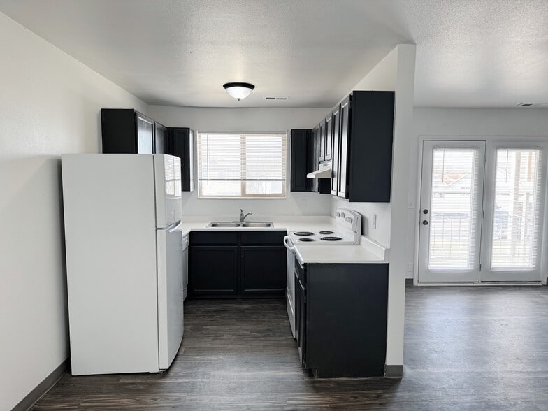 Kitchen - Cambridge Cove