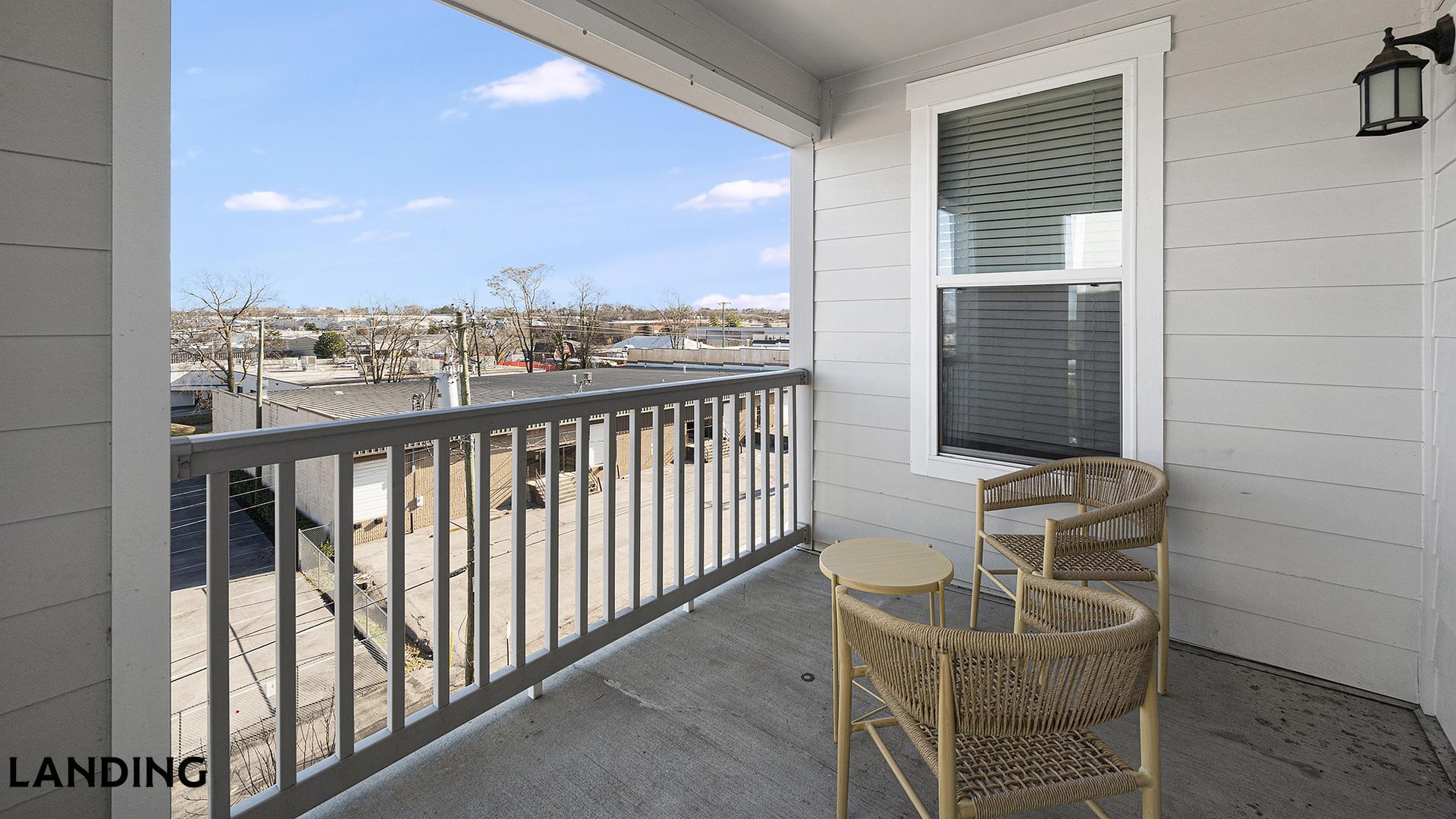 Building Photo - 225 Walden Village Ln