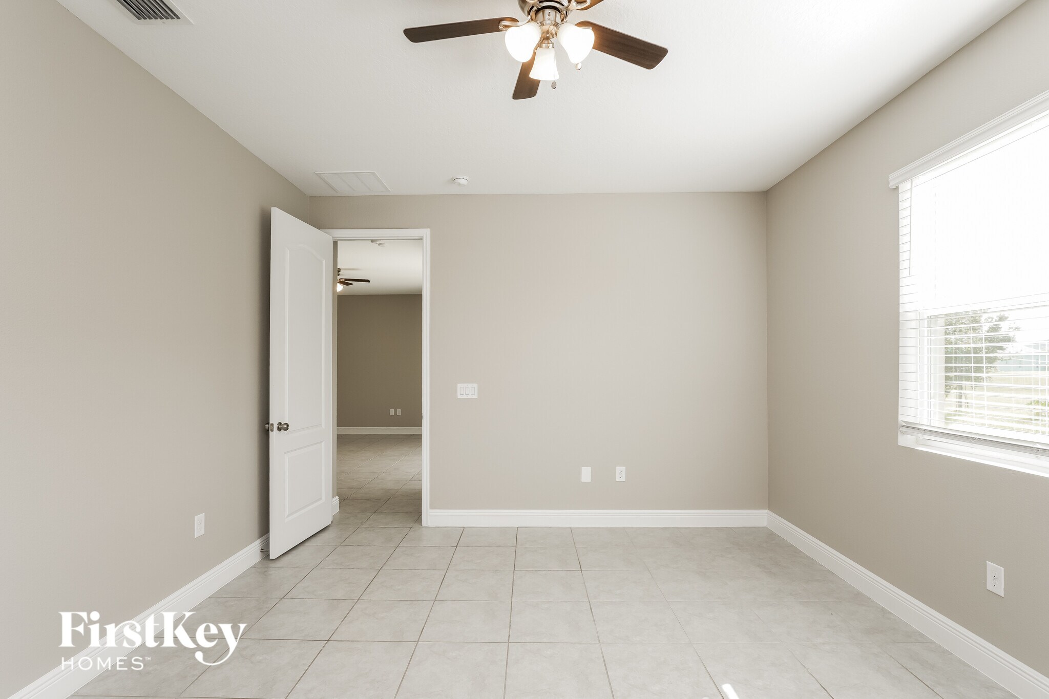 Building Photo - 1246 Stratton Ave