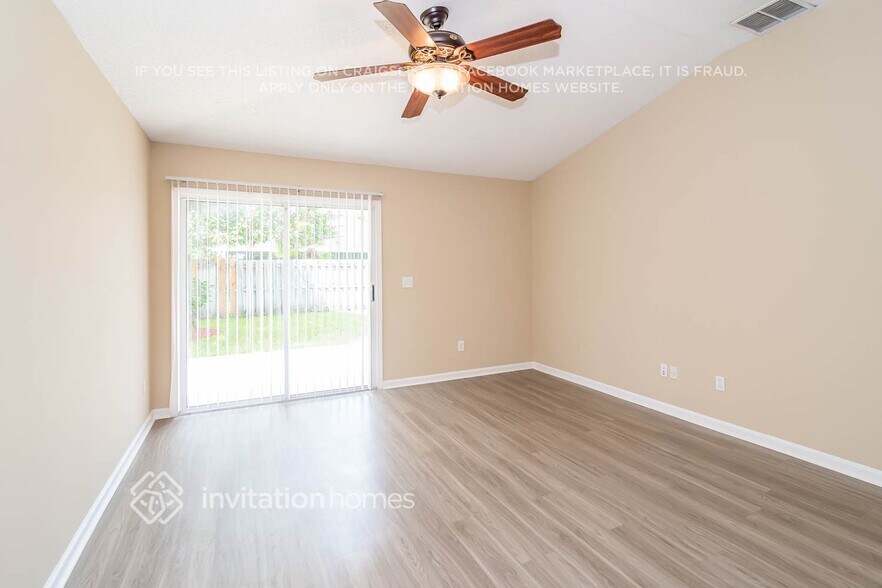 Building Photo - 129 Dragonfly Dr