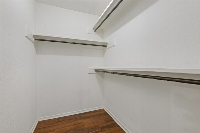 Building Photo - 7715 Brush Wood Dr