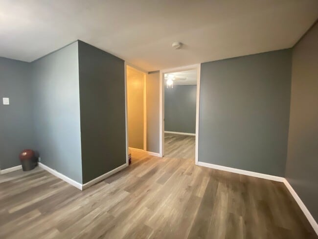 Building Photo - 3 Bedroom Home In Hammond