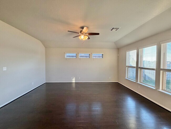 Building Photo - 4619 Grigio Pines Dr