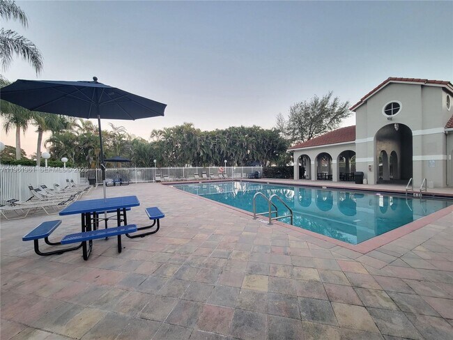 Building Photo - 7928 NW 190th Ln