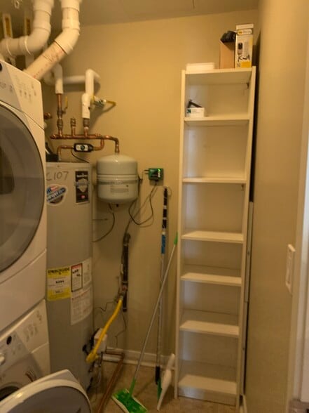 Laundry/Utility - 3701 Arapahoe Ave Unit 107