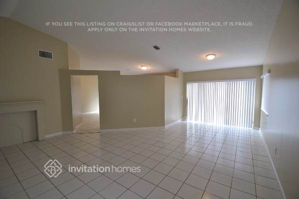 Building Photo - 15770 SW 74th St