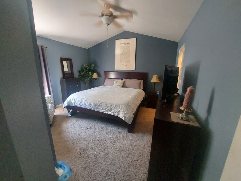 Building Photo - 4019 Maverick Ln