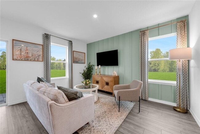 Building Photo - 3031 Jessamine Dr