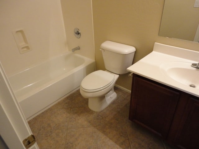 Building Photo - 2907 S 91st Dr