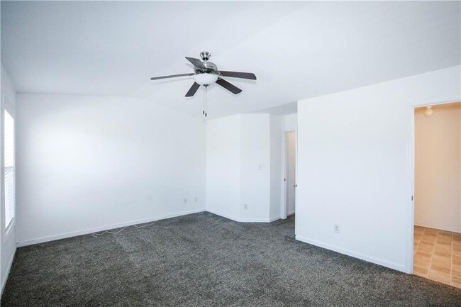 Building Photo - 1939 Durwood Ln