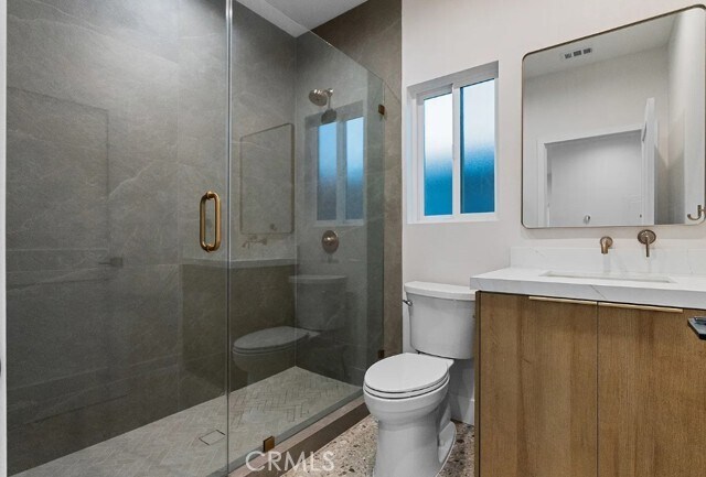 Building Photo - 7840 Claybeck Ave