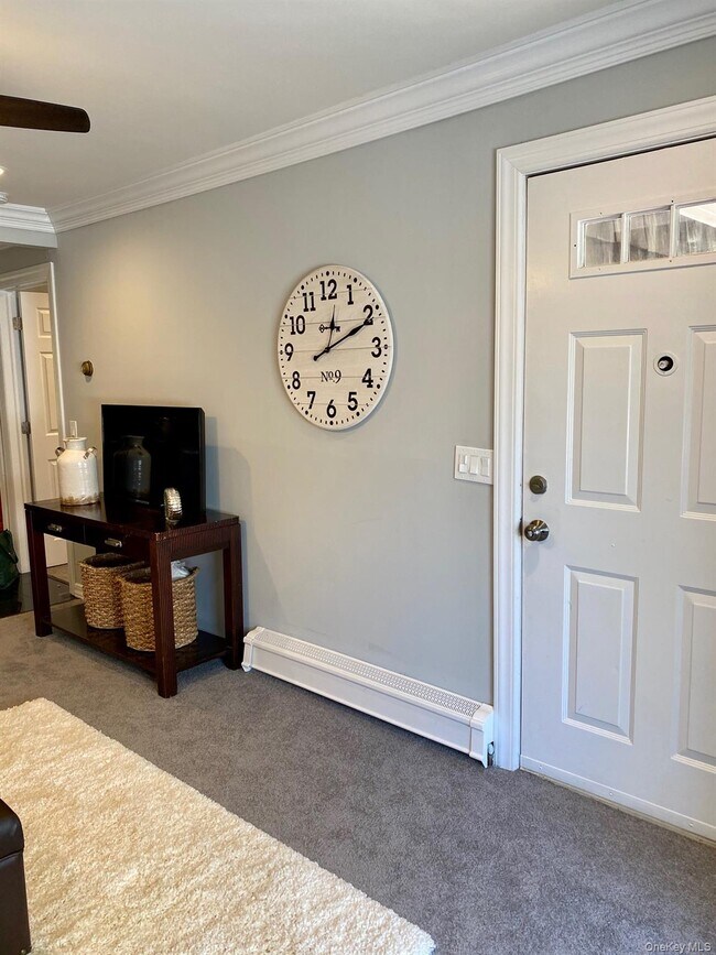 Building Photo - 82 Park Ave