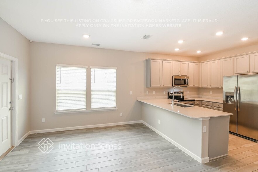 Building Photo - 401 Cherry Ridge Dr