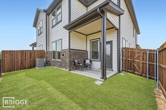 Building Photo - Oakmont Floor Plan