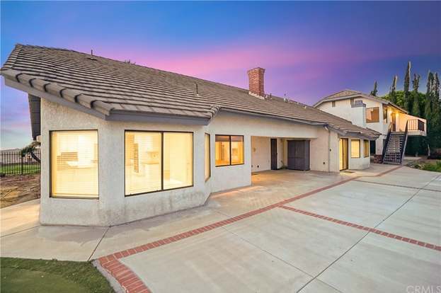 Building Photo - 7380 Live Oak Dr