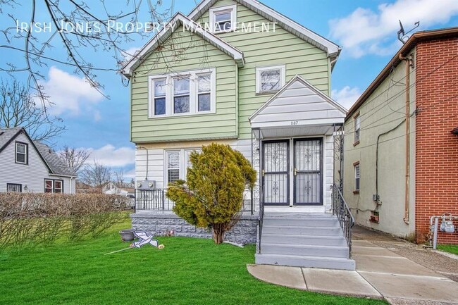 Primary Photo - 137 Wilkes Ave