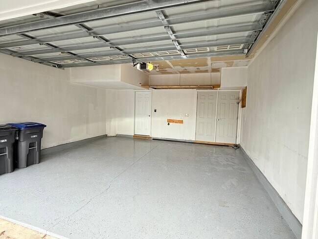Building Photo - 42689 Tunstall Terrace