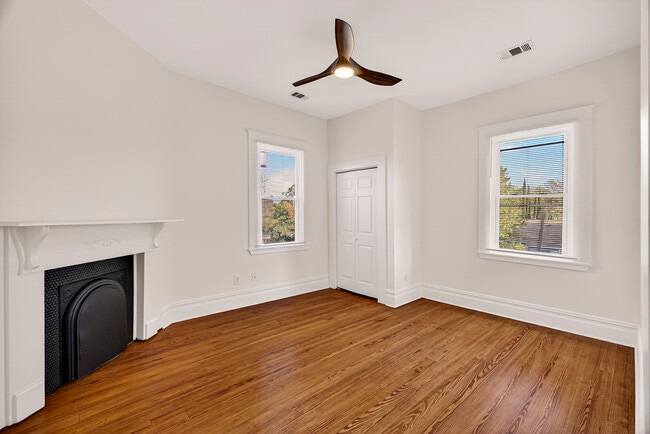 Building Photo - Renovated Historic Home