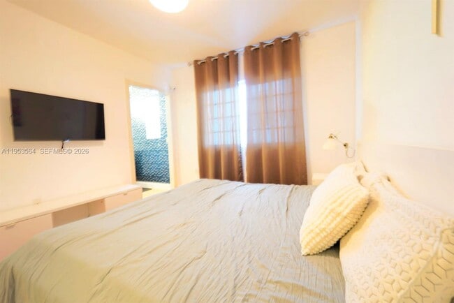 Building Photo - 1410 Euclid Ave