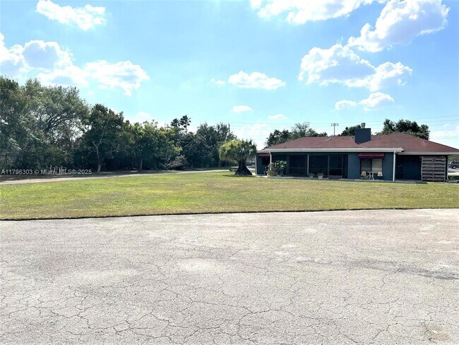 Building Photo - 24595 SW 124th Ave