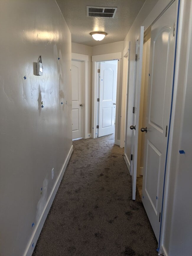 Building Photo - 3982 W 1650 N